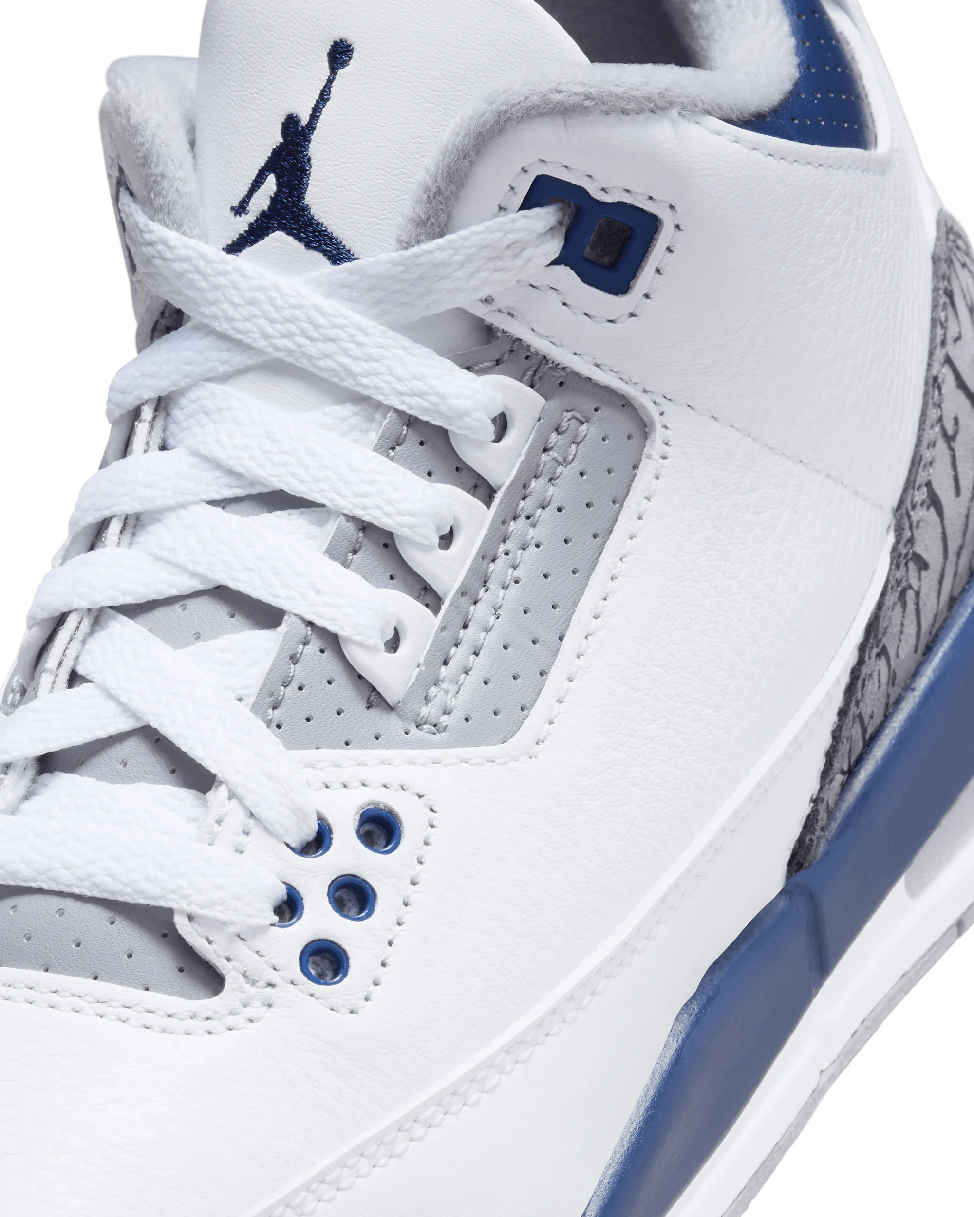 Air Jordan 3 Retro (Gs) - White / Midnight Navy / Cement