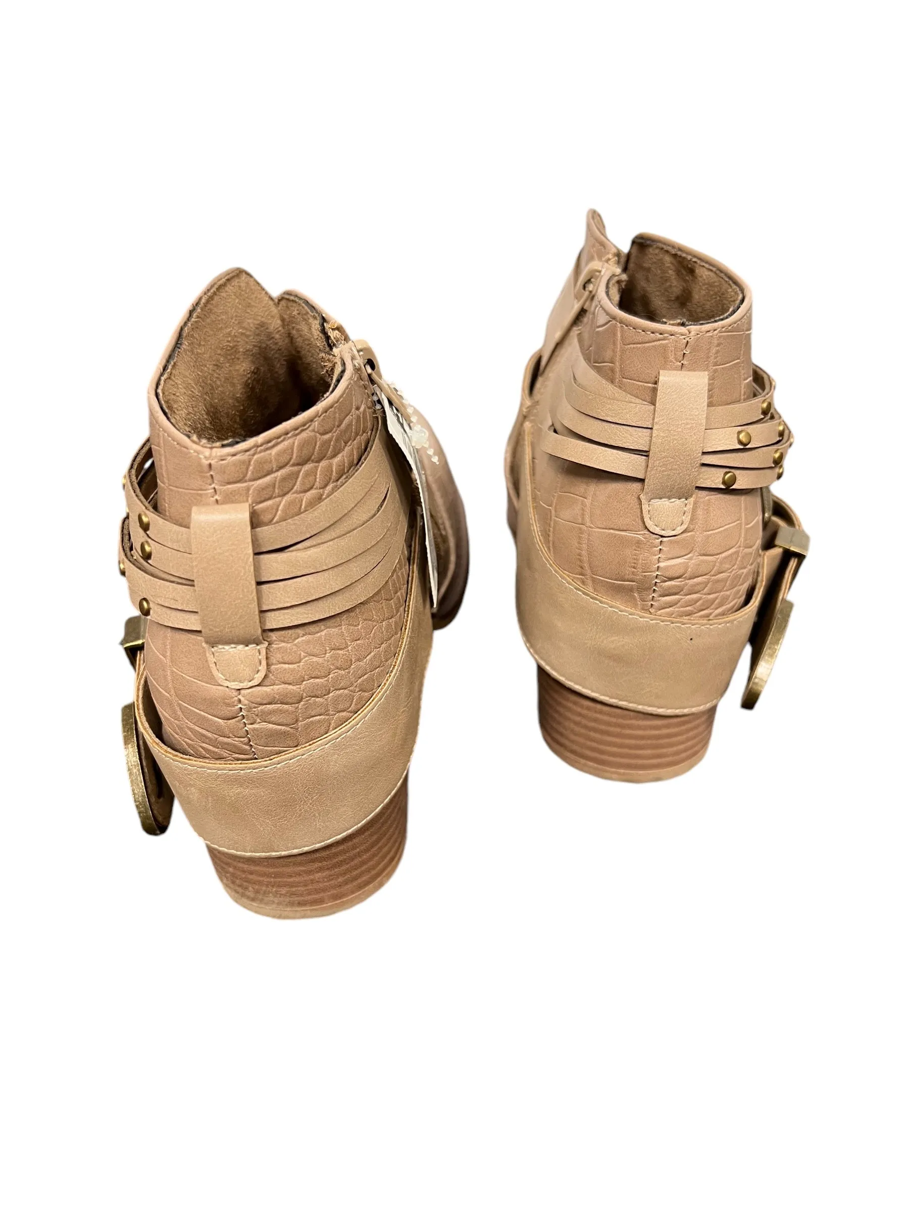 Boots Ankle Heels By Pierre Dumas In Tan, Size: 8
