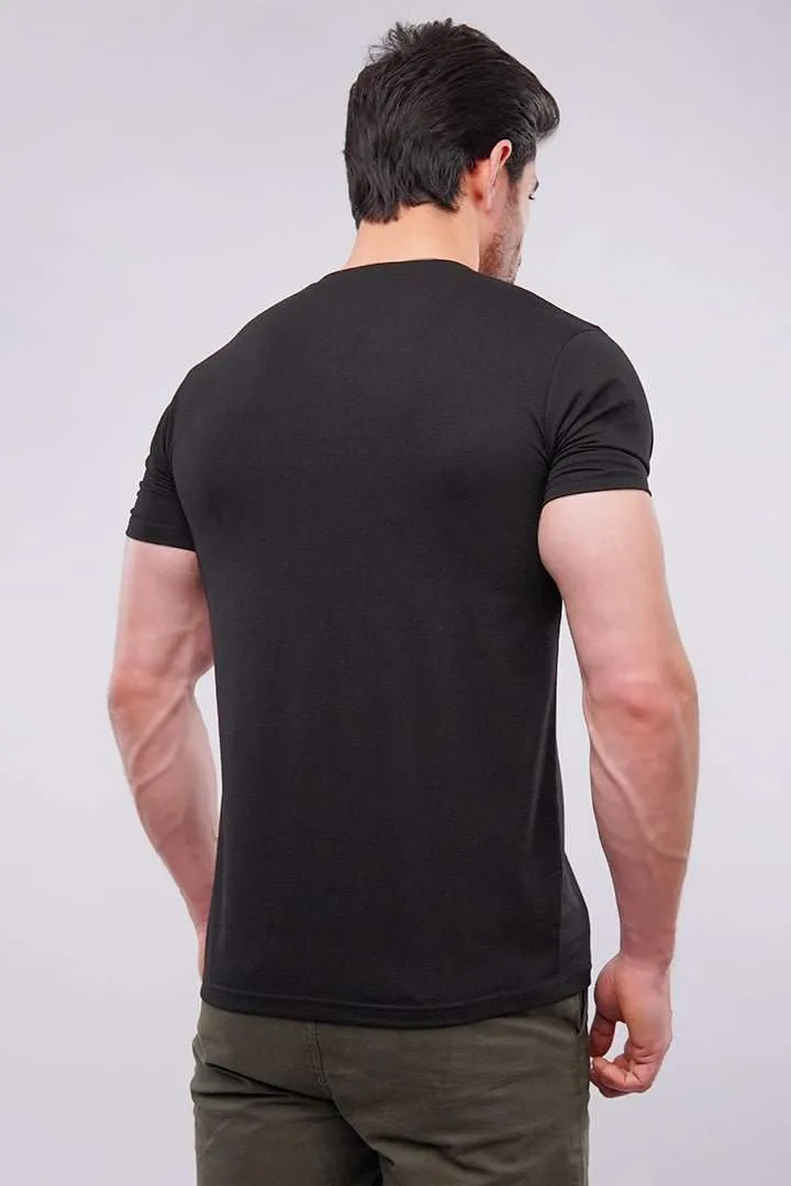 V-Neck T-Shirt - Black