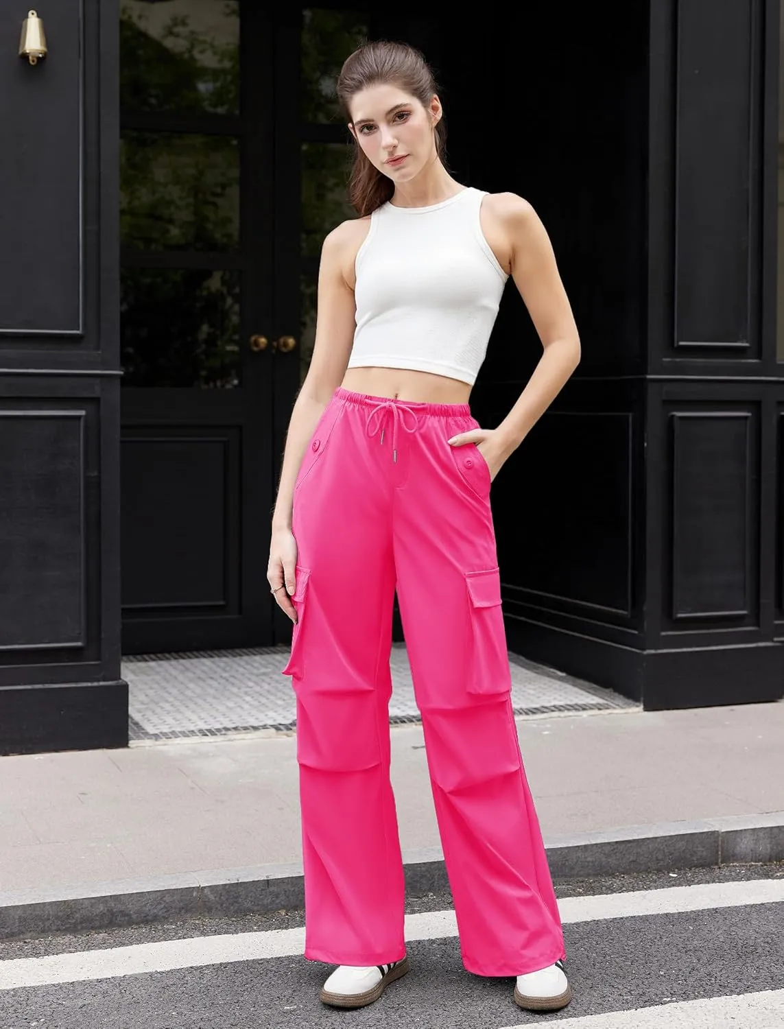 Womens Cargo Pants Elastic Waist Wide Leg Parachute Pants with 4 Pockets Baggy Hiking Trousers Travel Y2K Waterproof